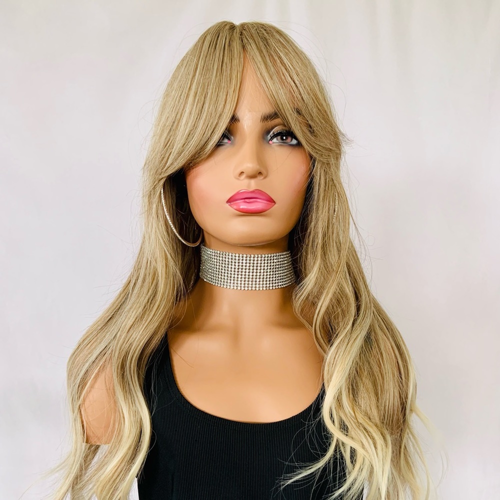 “Put On & Go” Ash Blonde Synthetic Wig with Bangs - NO FURTHER DISCOUNT🌷